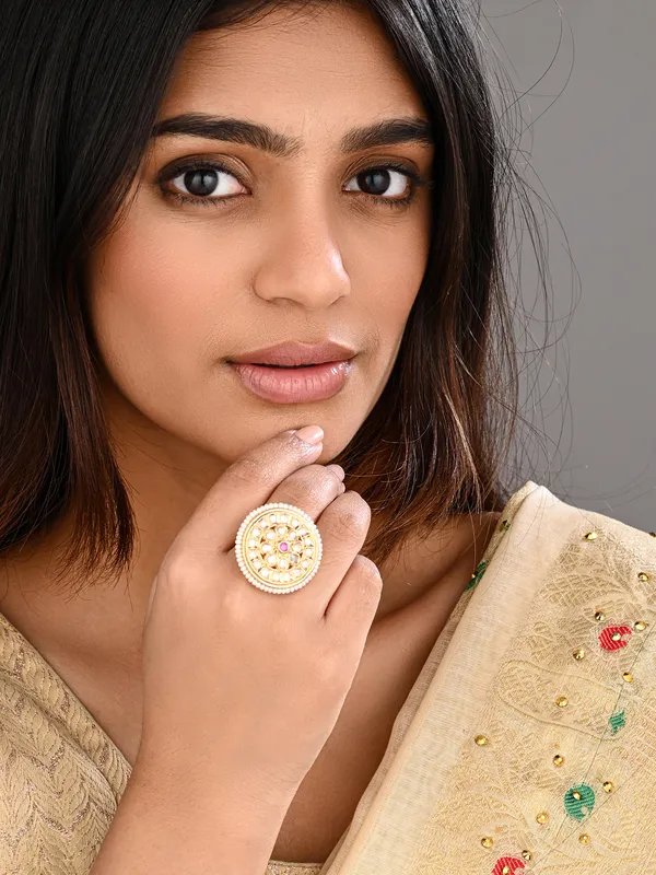 Regal_Kundan_Ruby_Circular_Ring