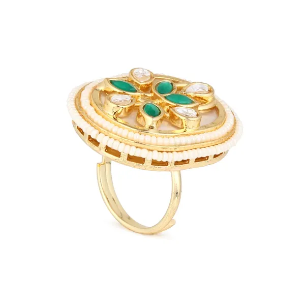 Green_stone_&_Kundan_Oval_Statement_Ring_with_MOP