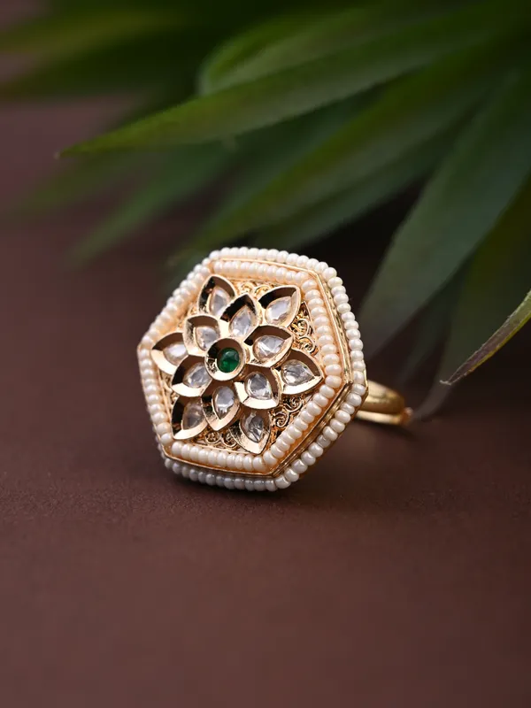 Hexagon_Floral_Kundan_Pearl_Brass_Ring