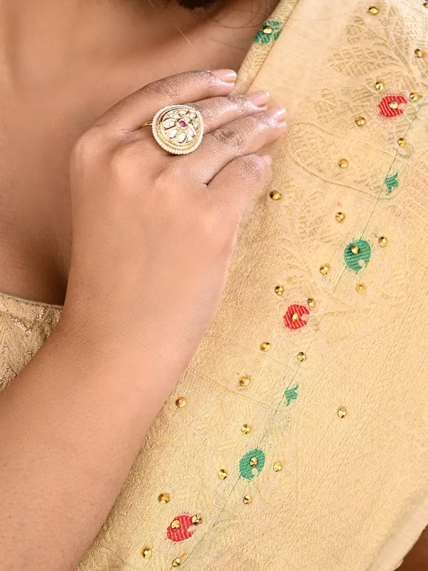 Teardrop_Kundan_Floral_Pearl_Brass_Ring