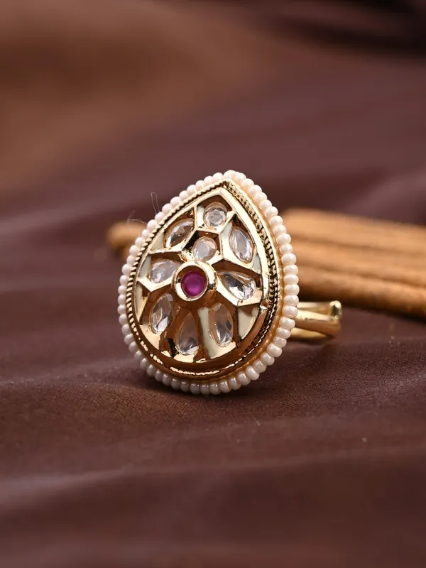 Teardrop_Kundan_Floral_Pearl_Brass_Ring