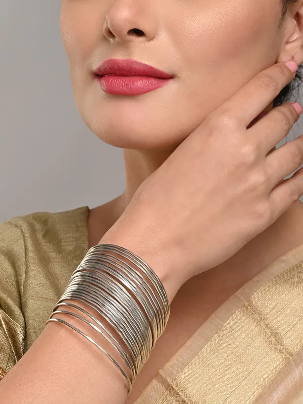 Adjustable_Brass_Bangle_Cuff