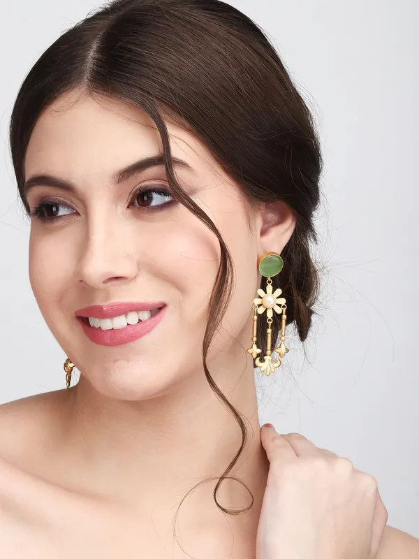 Pastel_Bloom_Pearl_Dangler_Earrings