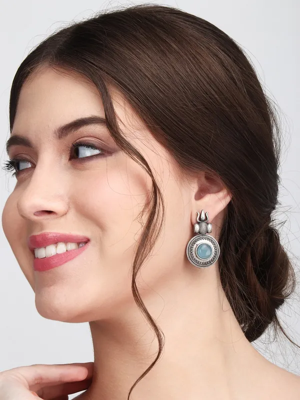 Antique_Silver_Lotus_Motif_Stud_Earrings