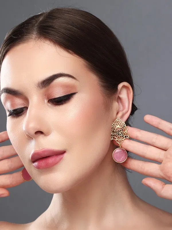 Gold_Filigree_Pink_Stone_Drop_Earrings