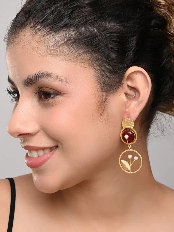 Botanical_Motif_Red_Stone_Brass_Drop_Earrings