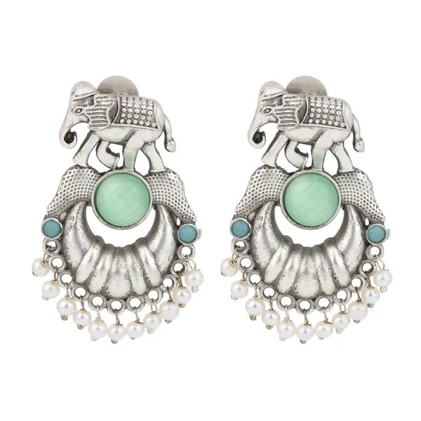 Oxidised_Silver_Elephant_Motif_Earrings_with_Mint_Stone