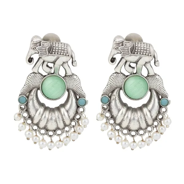 Oxidised_Silver_Elephant_Motif_Earrings_with_Mint_Stone