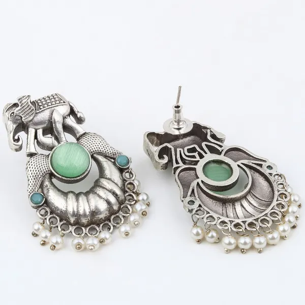Oxidised_Silver_Elephant_Motif_Earrings_With_Mint_Stone