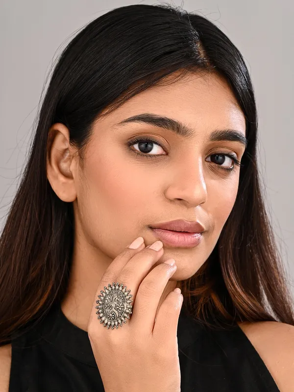 Floral_Mandala_Oxidized_Ring