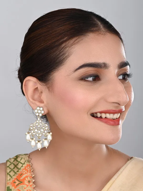 Contemporary_Kundan_chandbali