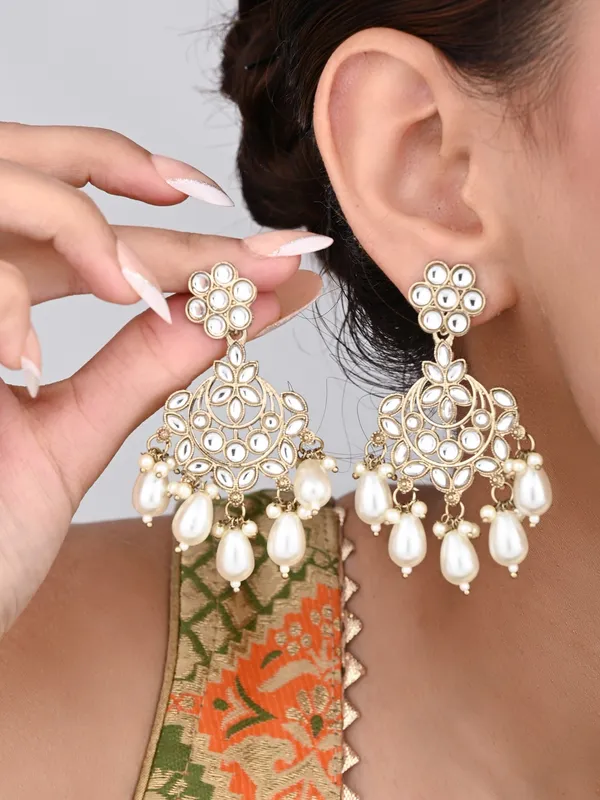 Contemporary_Kundan_chandbali