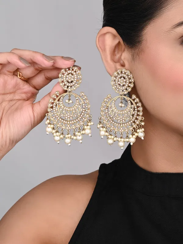 Circular_Contemporary_Chandbali