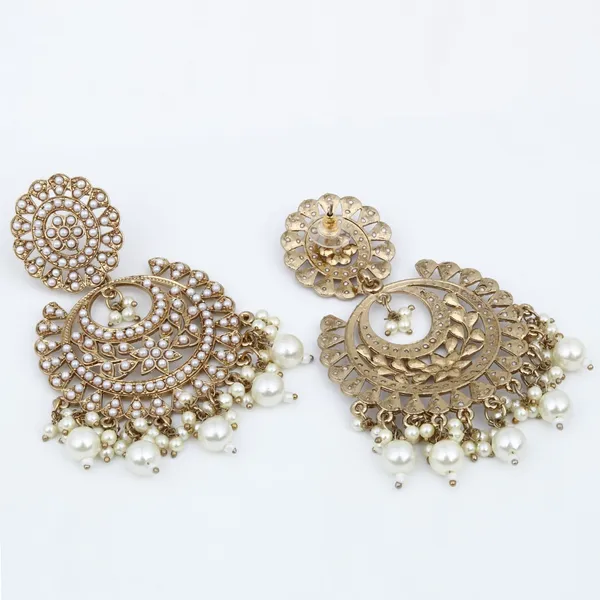 Circular_Contemporary_Chandbali