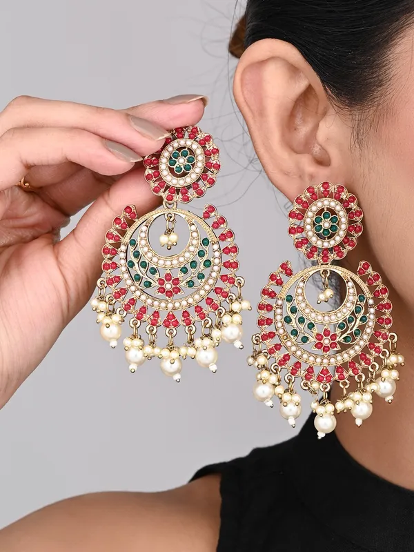 Circular_Contemporary_Chandbali