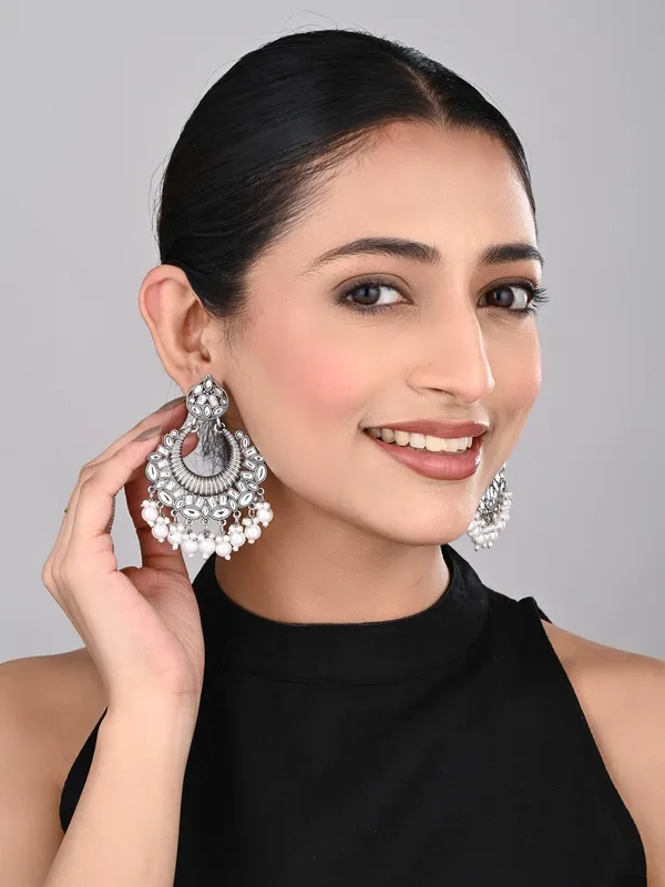 Silver_plated_Chandbali_with_pearl_drops