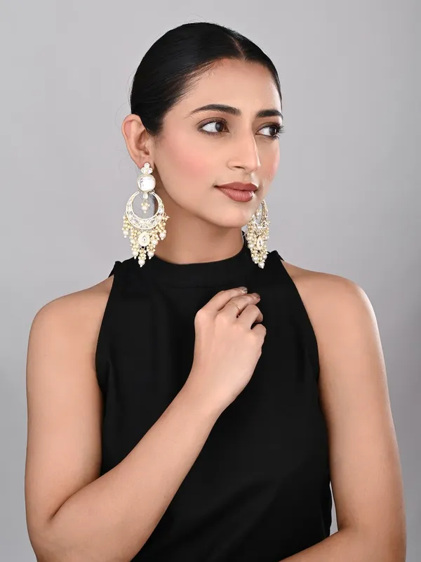Kundan_Pearl_Chandbali_Earrings