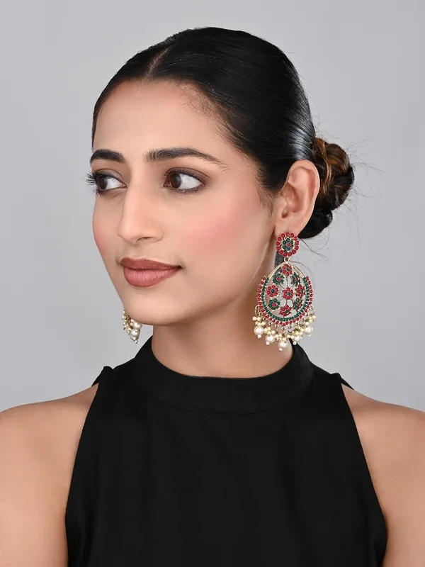 Gold-Plated_Floral_Motif_Earrings