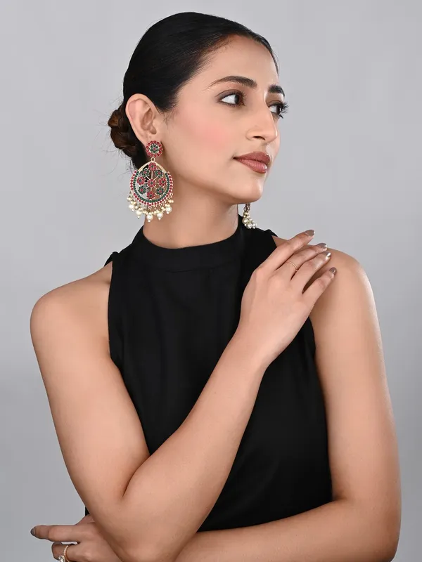 Gold-Plated_Floral_Motif_Earrings