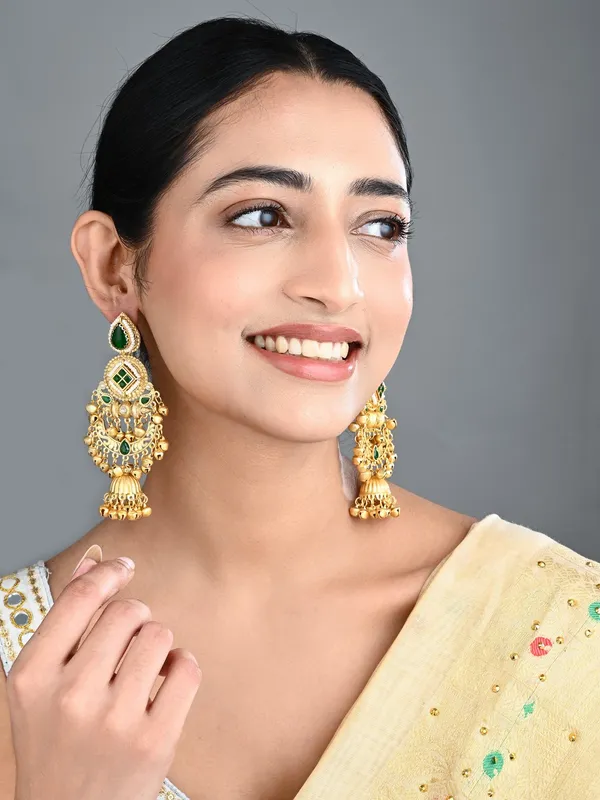 Kundan_Chandbali_Jhumka_Earrings_with_Ghungroo
