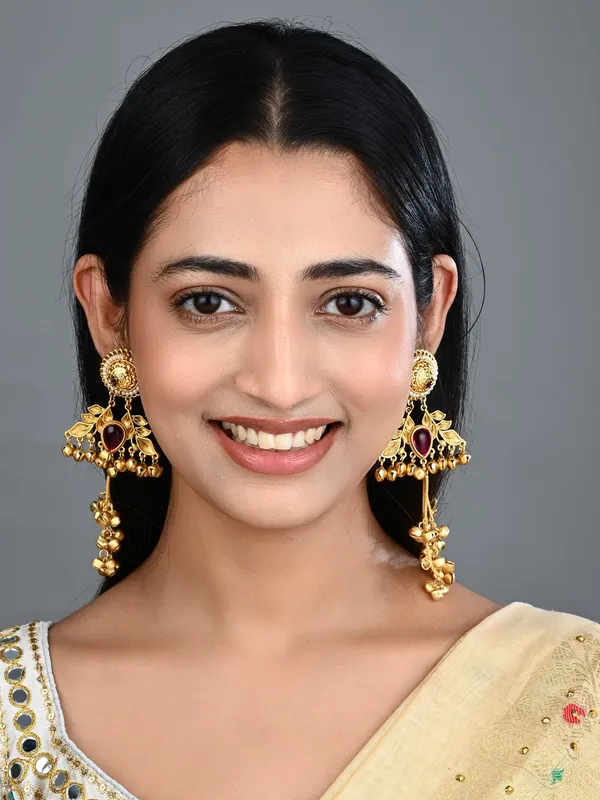 Gold_plated_Studs_with_Ear_chains