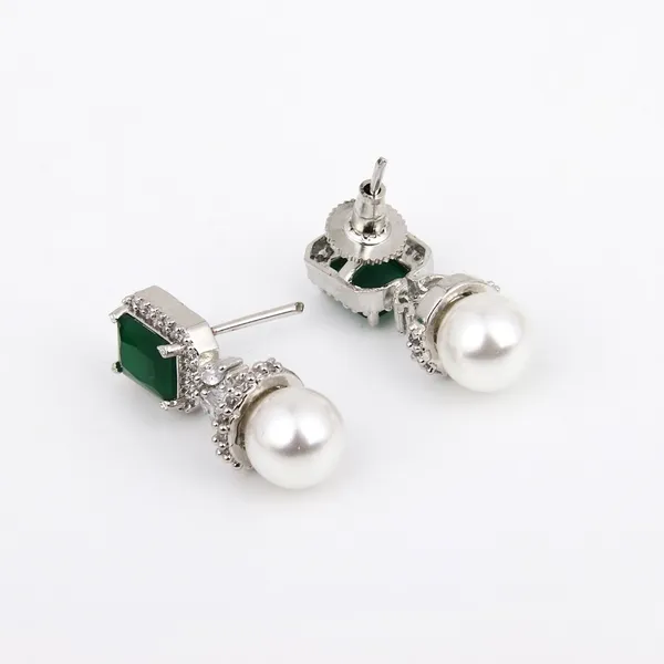 Crystal_Halo_Pearl_Drop_Earrings