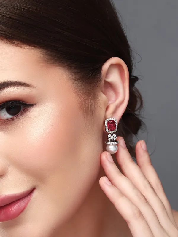 Crystal_Halo_Pearl_Drop_Earrings