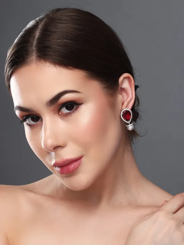 Teardrop_Stone_Pearl_Drop_Earrings