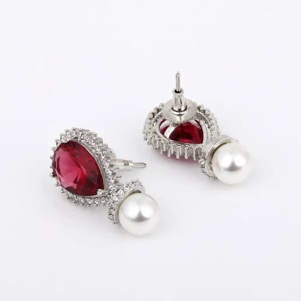 Teardrop_Stone_Pearl_Drop_Earrings