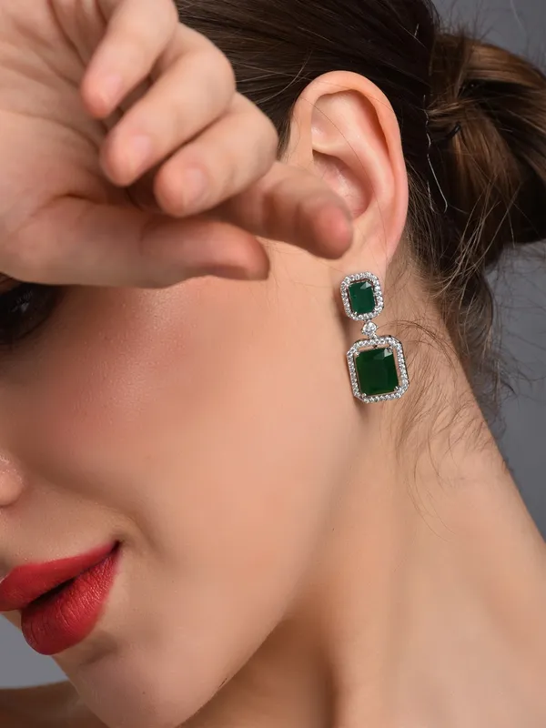 Dual_Rectangle_Crystal_Drop_Earrings