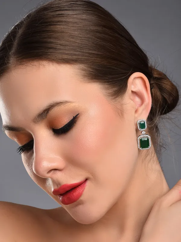 Dual_Rectangle_Crystal_Drop_Earrings