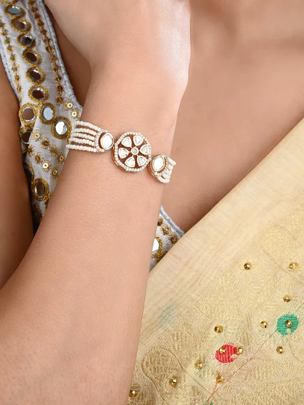 Elegant_Gold-Tone_Multi-Strand_Kundan_Bracelet