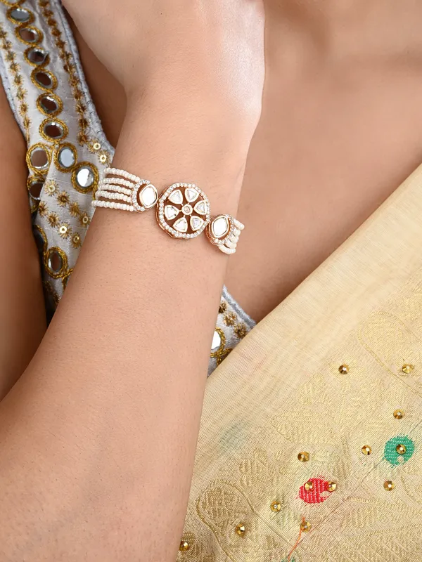 Elegant_Gold-Tone_Multi-Strand_Kundan_Bracelet