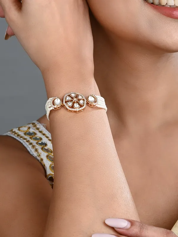 Elegant_Gold-Tone_Multi-Strand_Kundan_Bracelet