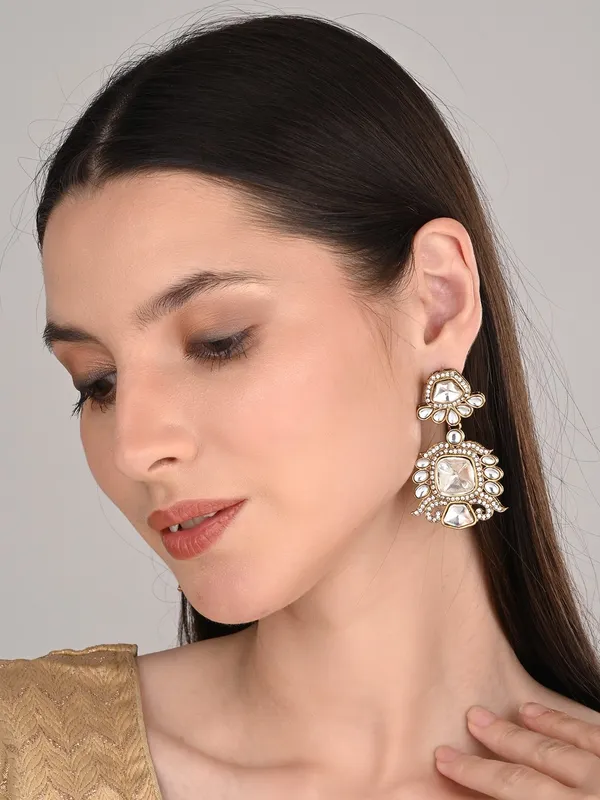 Gold_plated_kundan_Drop_Earrings