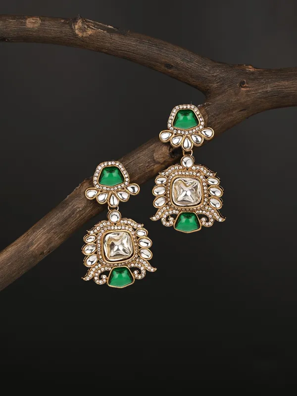 Gold_Plated_Kundan_Drop_Earrings