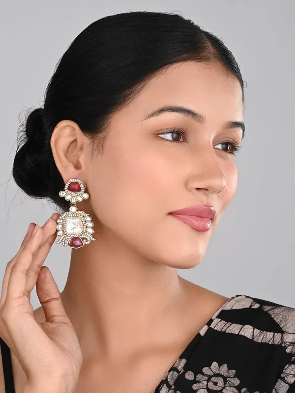 Gold_plated_kundan_Drop_Earrings