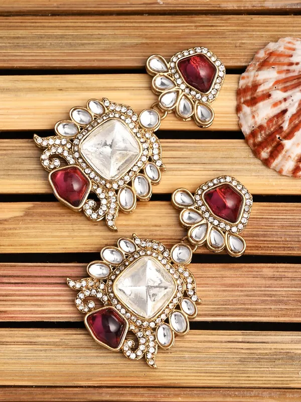 Gold_plated_kundan_Drop_Earrings