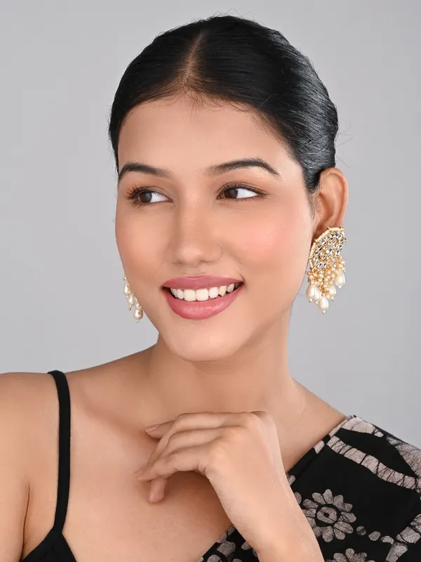 Kundan_Studs_With_Pearl_Drops