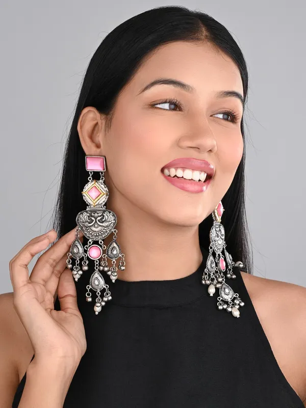 Silver_oxydised_lightweight_long_Drop_Earring