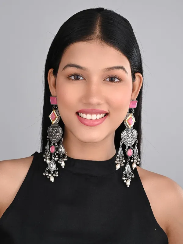 Silver_oxydised_lightweight_long_Drop_Earring