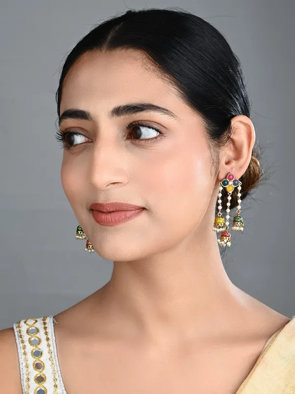 Kundan_Pearl_Tassel_Statement_Earrings