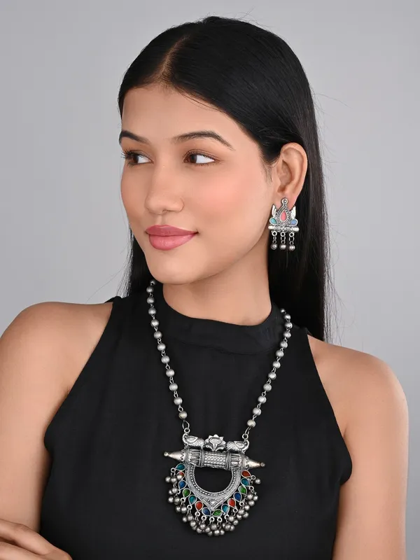 Silver_Oxydised_finish_necklace_set_with_colourful_Meenakari