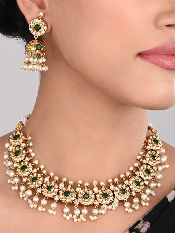Gold_Plated_Kemp_Stone_Necklace_Set_With_Jhumka_Earrings