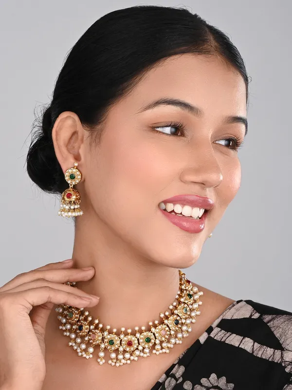 Gold_Plated_Kemp_Stone_Necklace_Set_With_Jhumka_Earrings