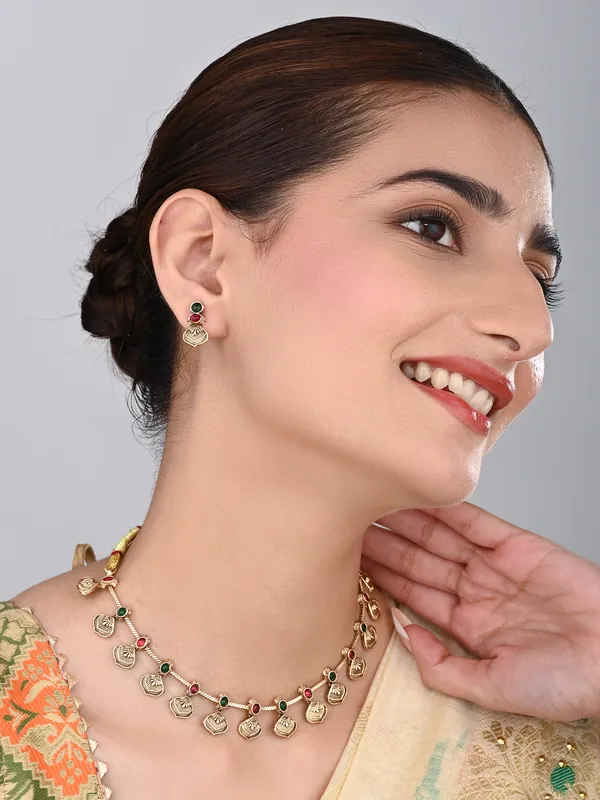 Gold_Plated_Delicate_Necklace_Set