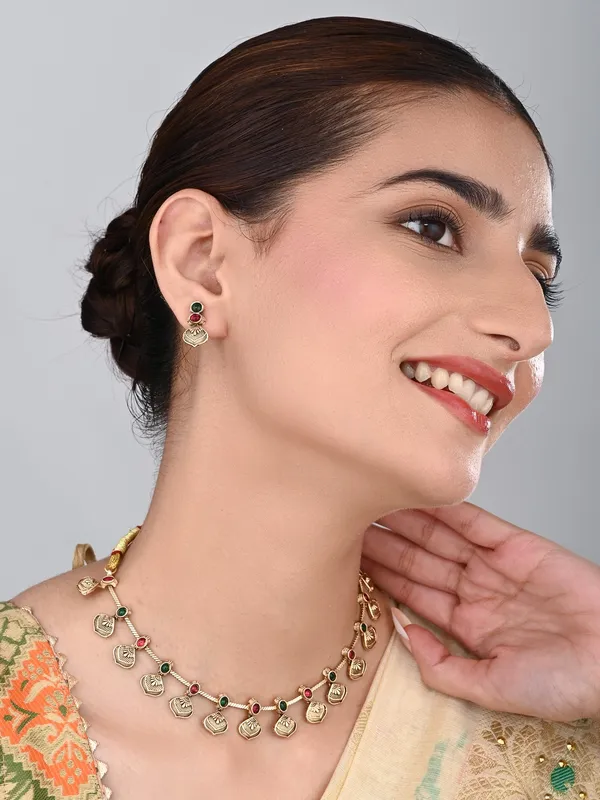 Gold_Plated_Delicate_Necklace_Set