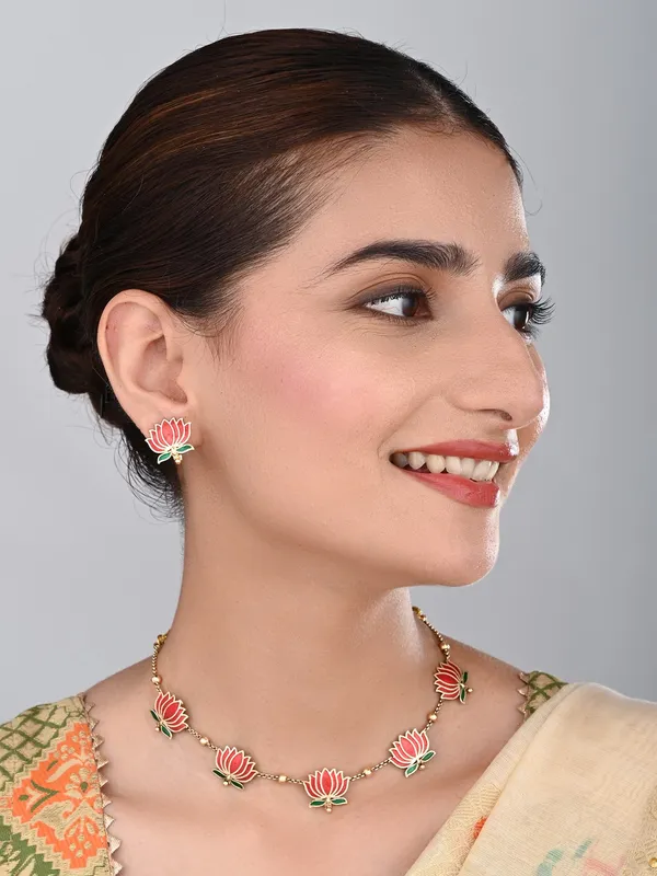 Gold_Plated_Delicate_Lotus_Necklace_Set