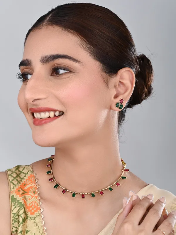 Gold_Plated_Delicate_Necklace_Set
