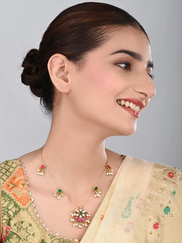 Traditional_Kundan_Pendant_Necklace
